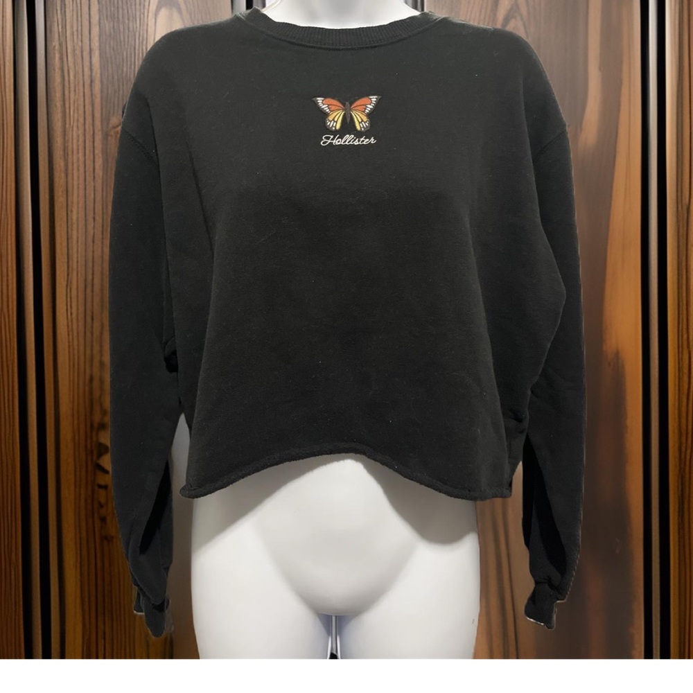 Hollister crop sweater